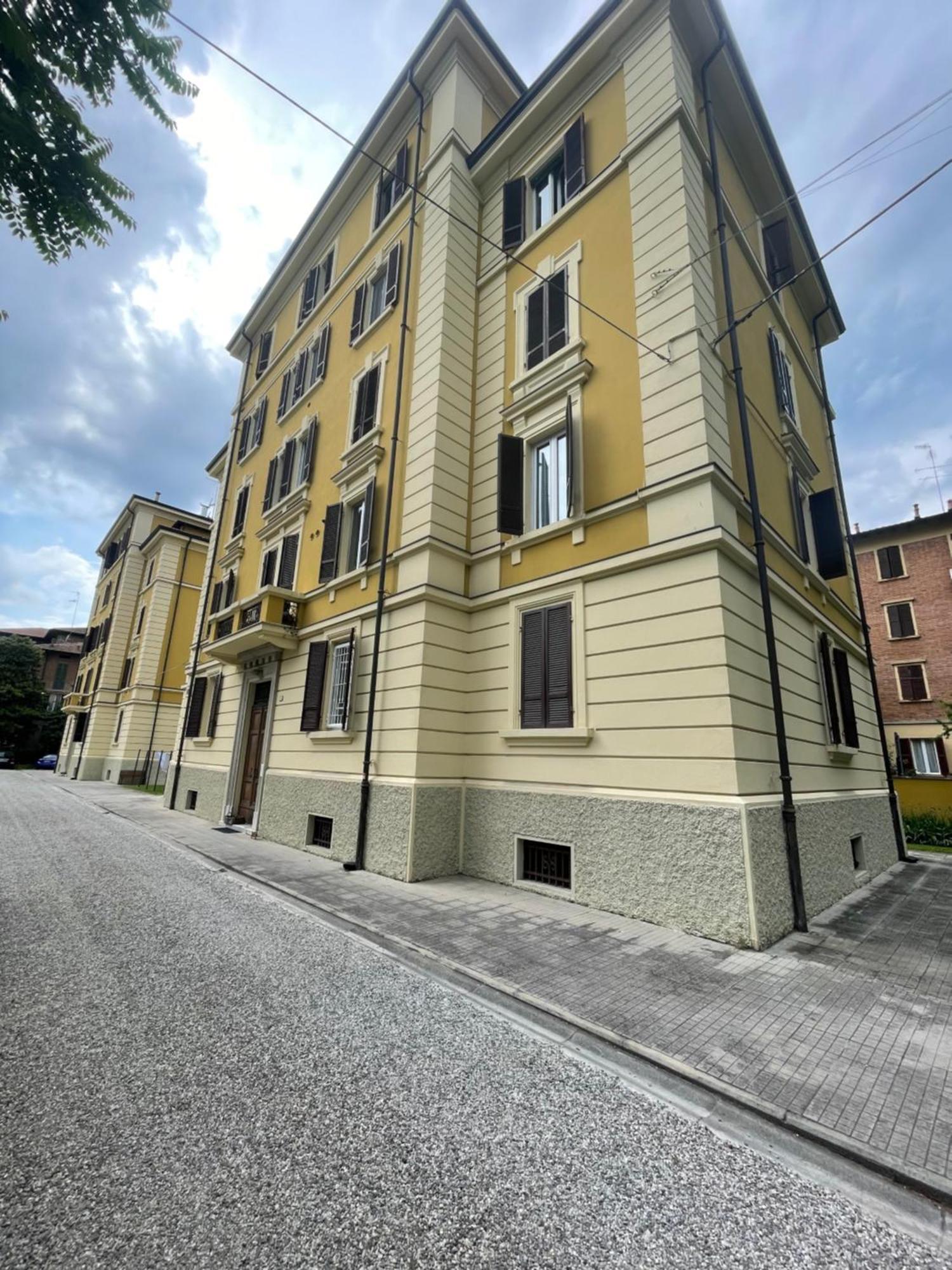 Appartamento Moderno La Dolce Vita Reggio Emilia Eksteriør bilde